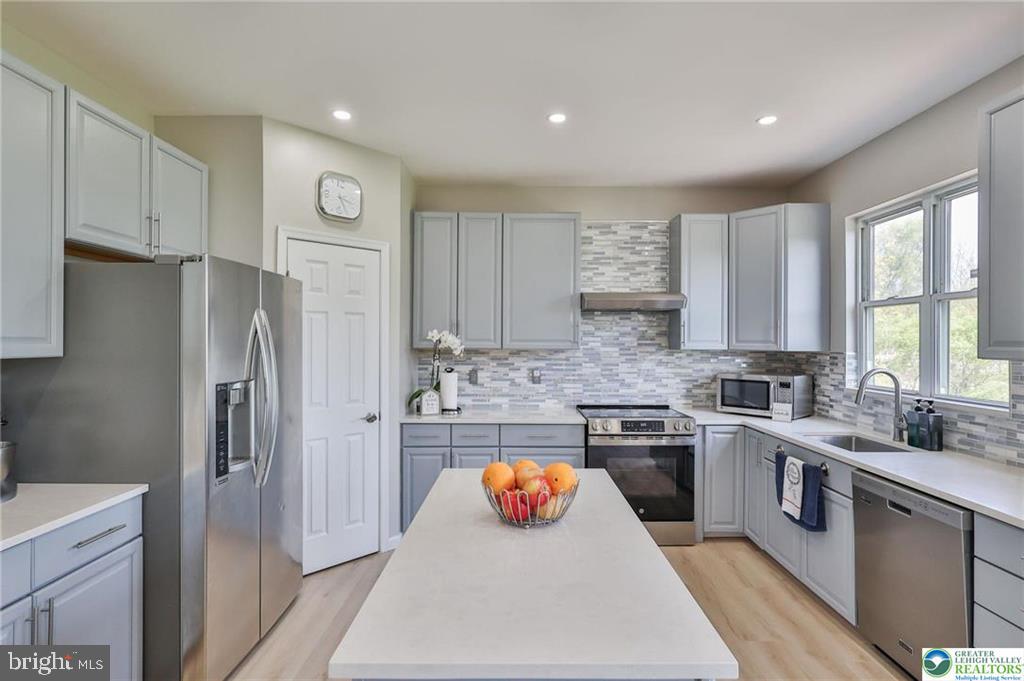 HEATHERFIELD - Residential