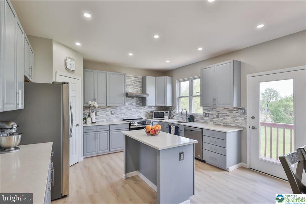 HEATHERFIELD - Residential