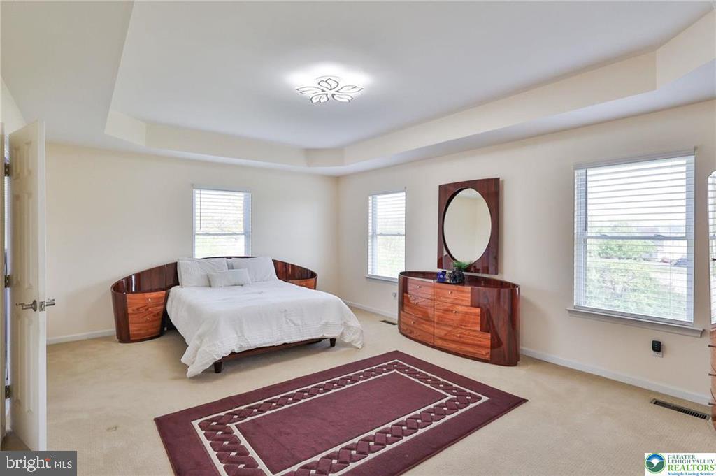 HEATHERFIELD - Residential