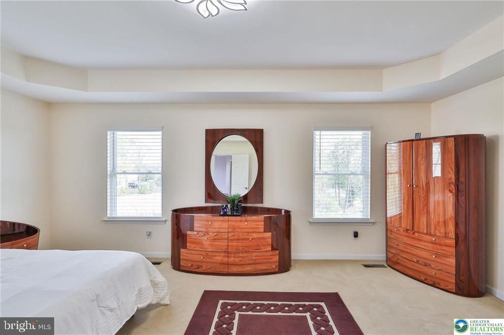 HEATHERFIELD - Residential