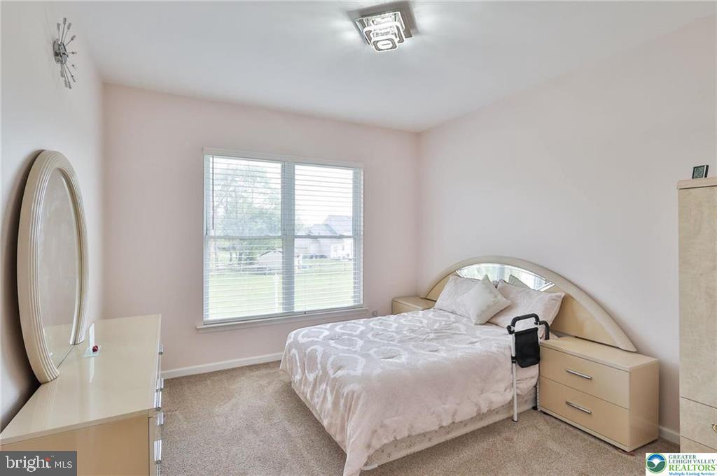 HEATHERFIELD - Residential