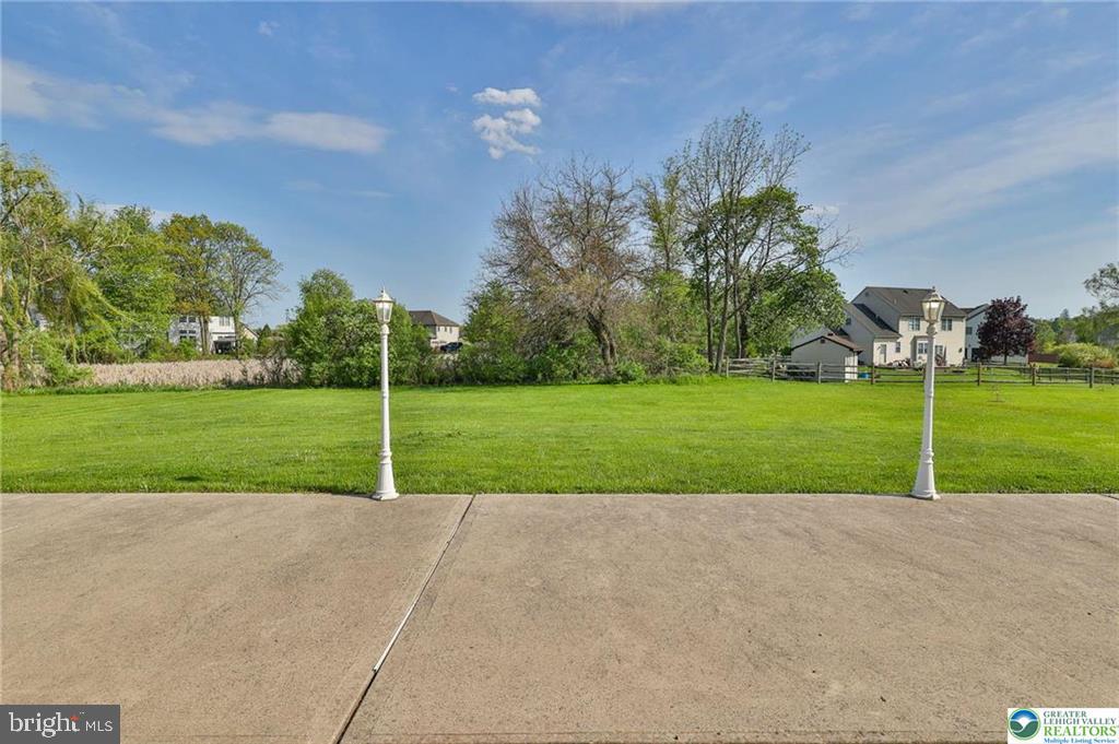 HEATHERFIELD - Residential