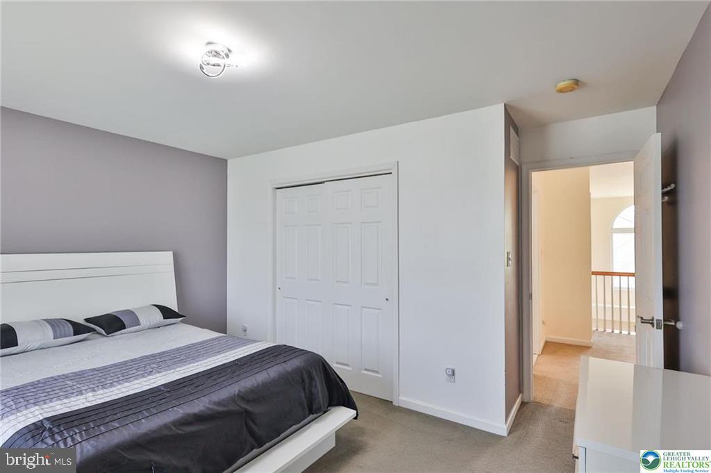 HEATHERFIELD - Residential