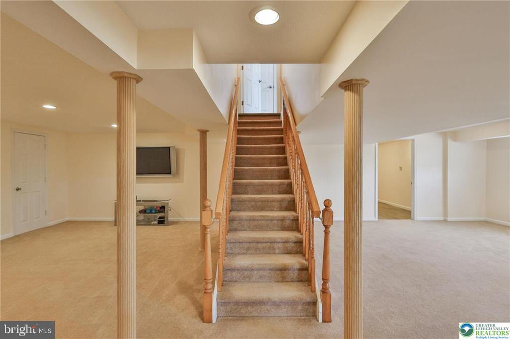 HEATHERFIELD - Residential