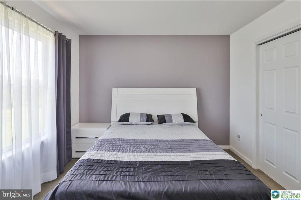 HEATHERFIELD - Residential
