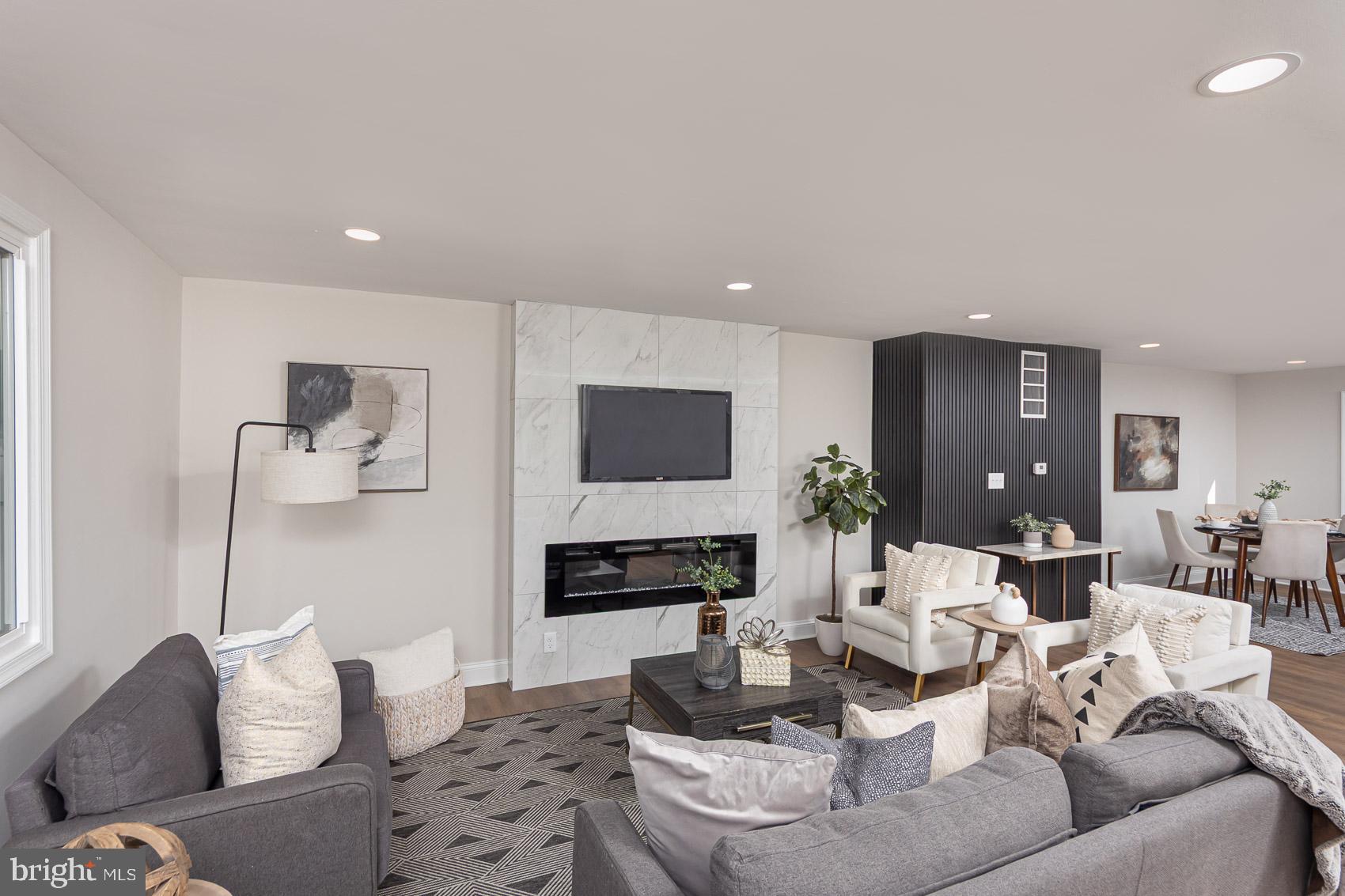 GLEN OAKS - Residential