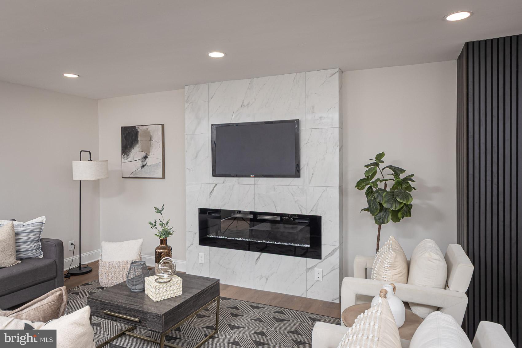 GLEN OAKS - Residential
