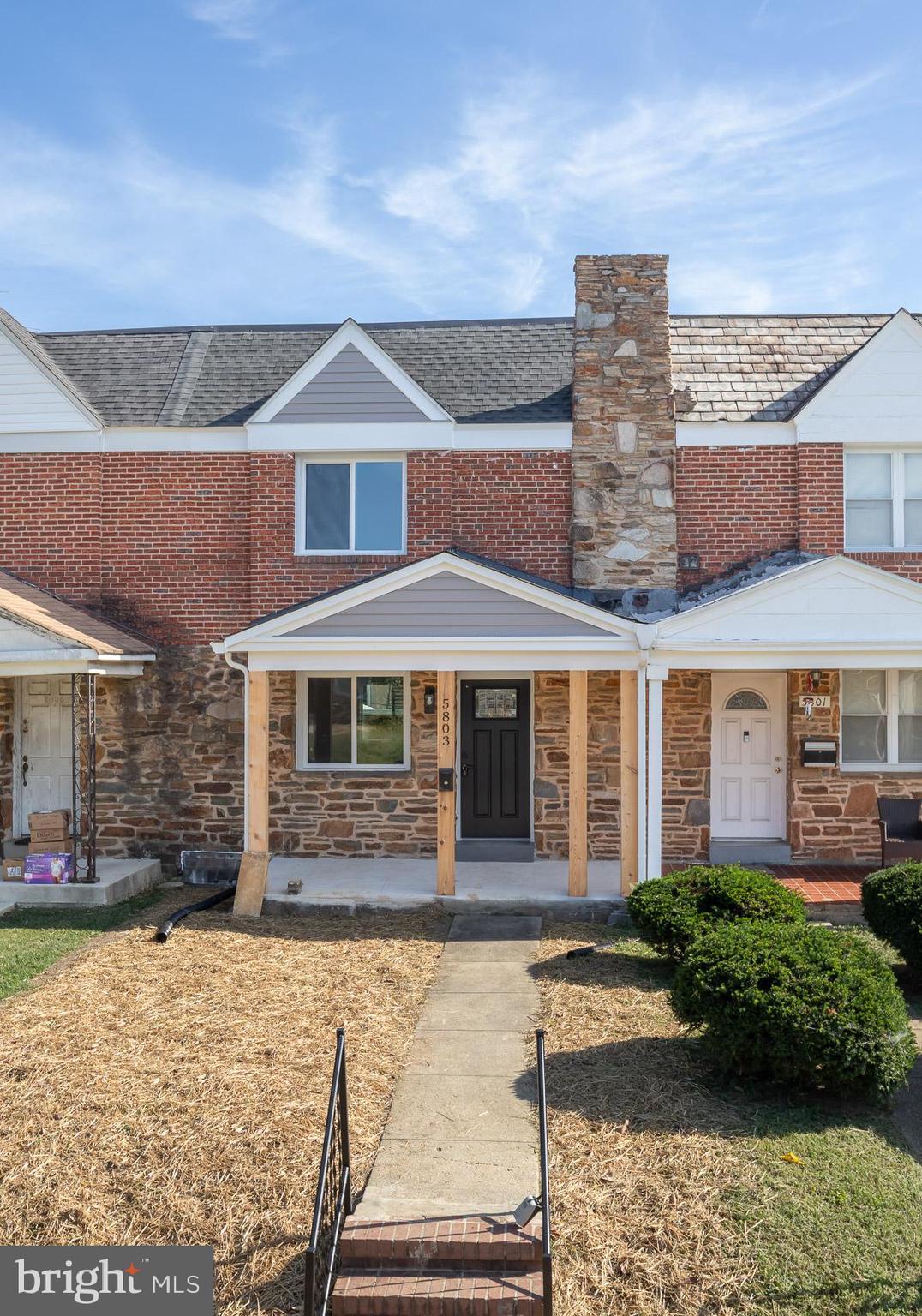 GLEN OAKS - Residential