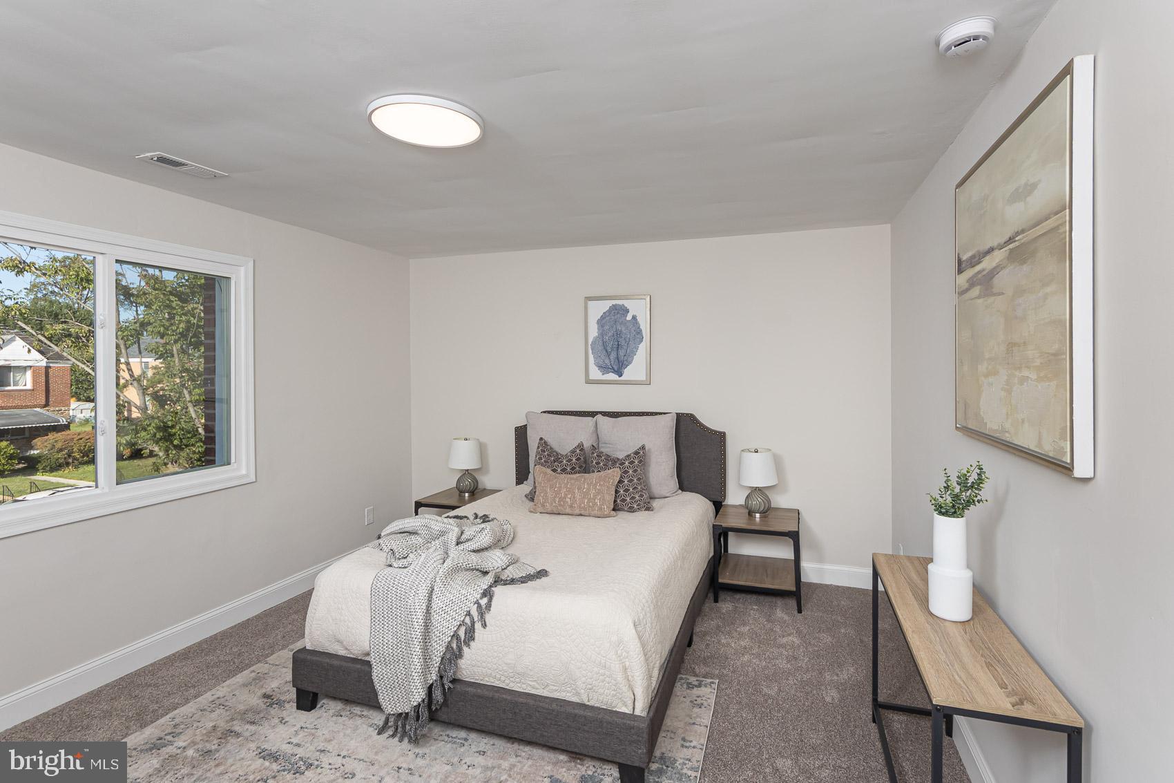 GLEN OAKS - Residential
