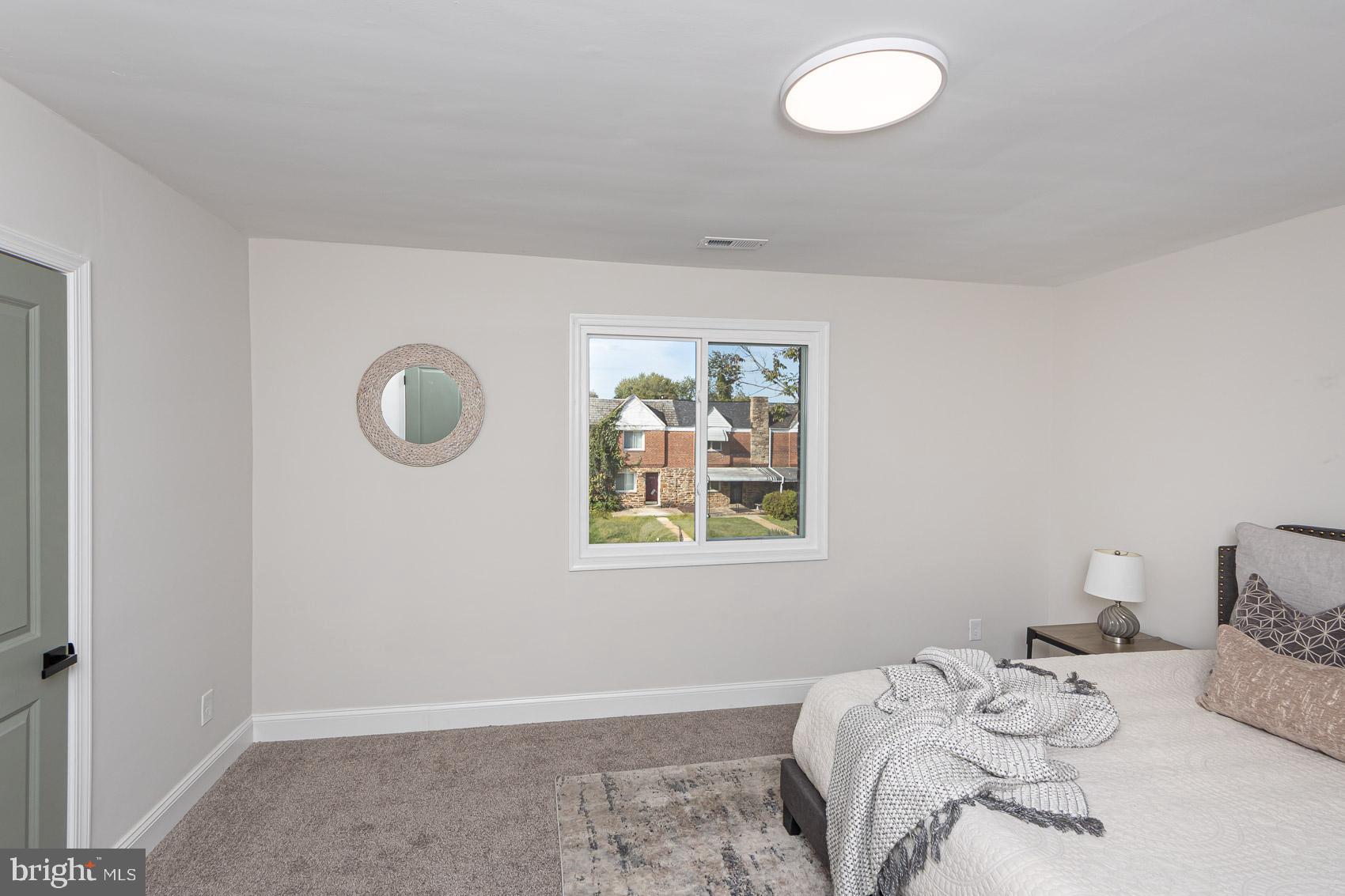 GLEN OAKS - Residential