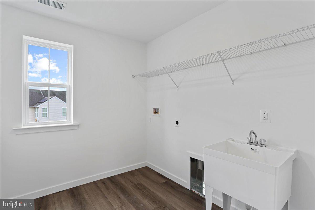 PARADISE HEIGHTS - Residential