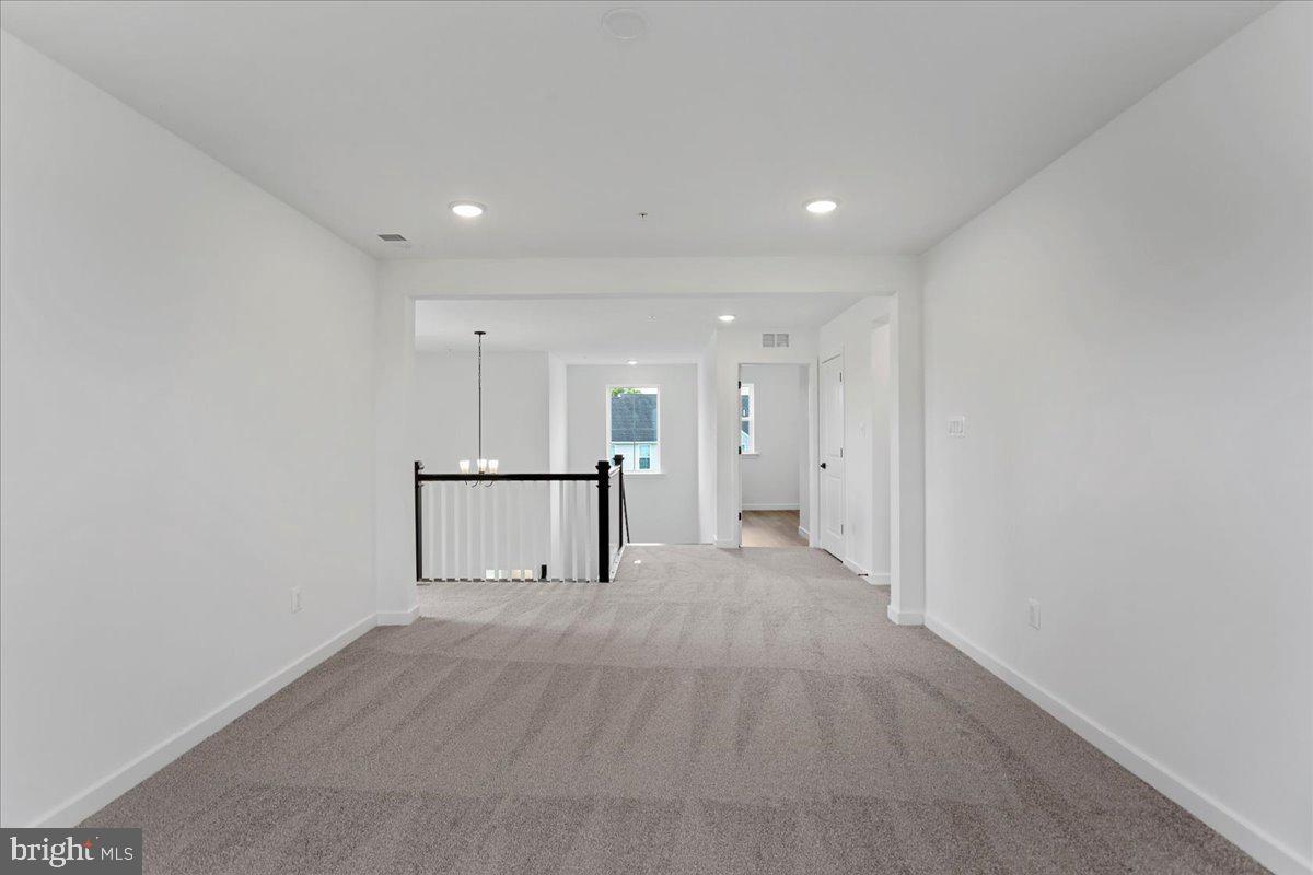 PARADISE HEIGHTS - Residential