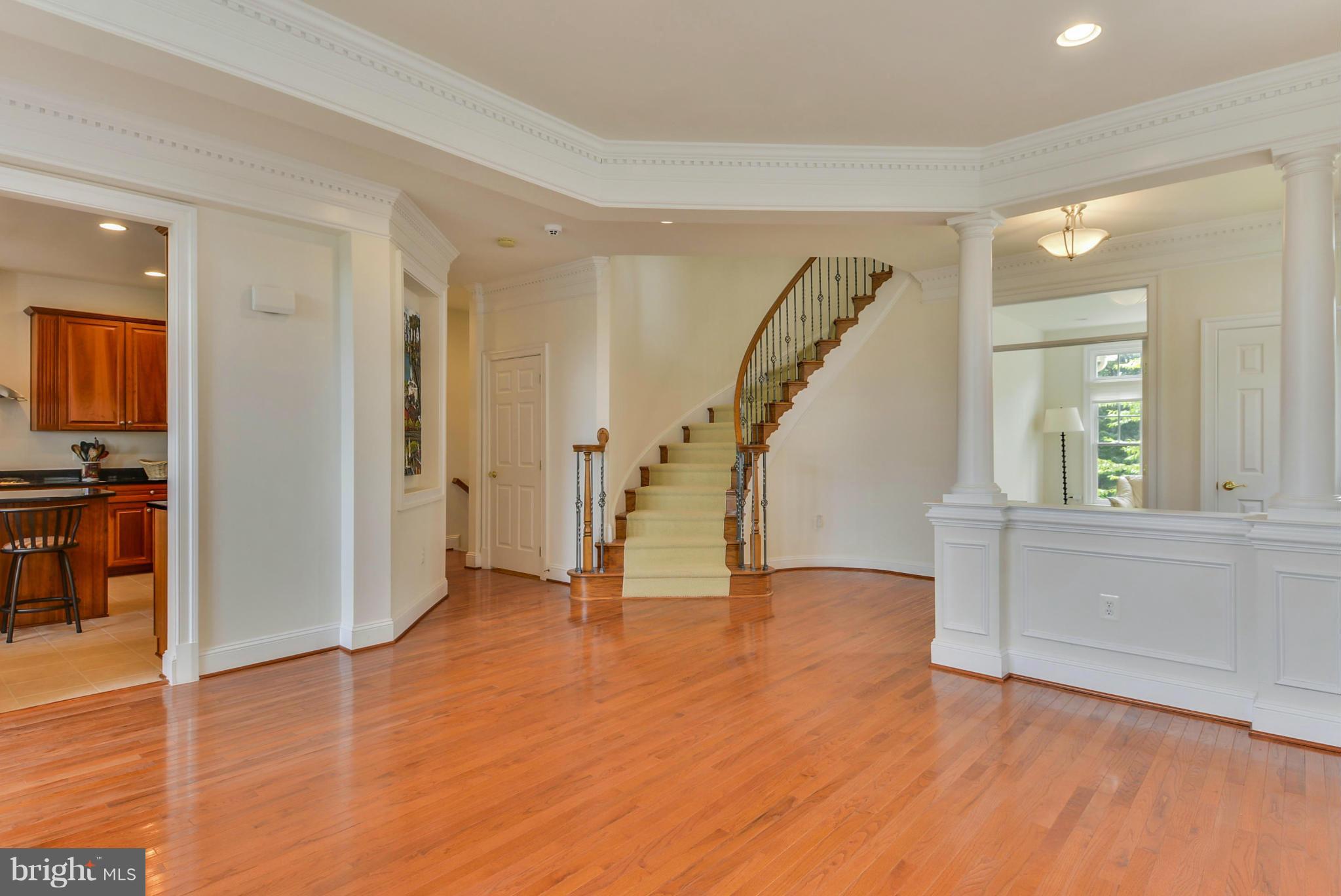 RIVER CREEK - Residential