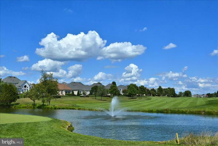 RIVER CREEK - Residential