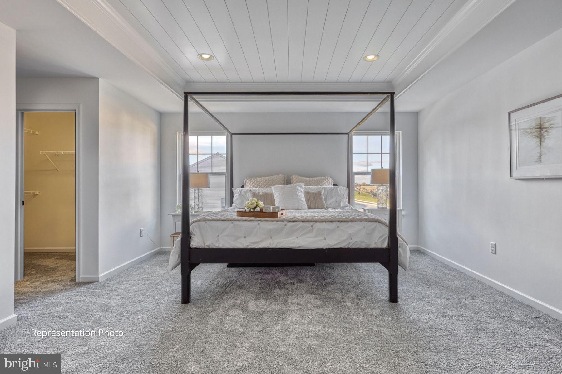 SOUTHGATE - Residential