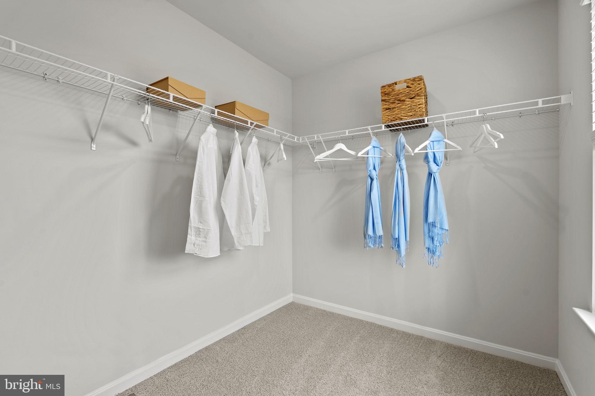 VALLEY VIEW - Residential