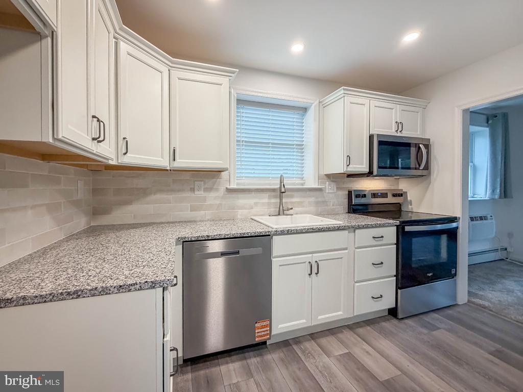 ELKINS PARK - Residential