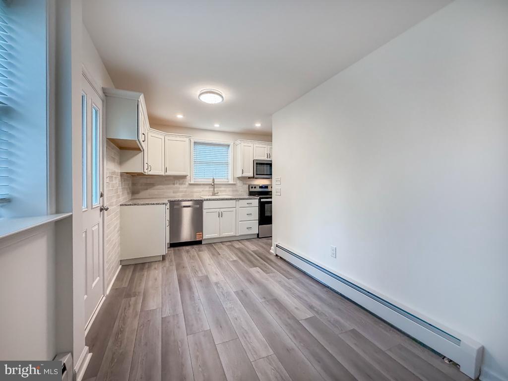 ELKINS PARK - Residential