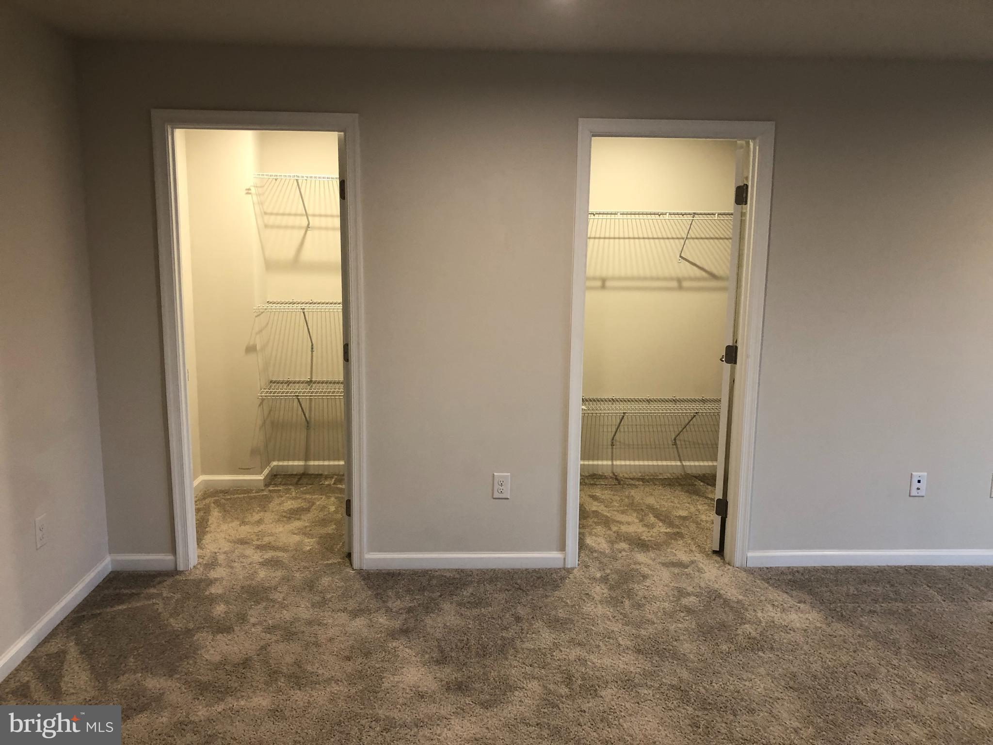 ANDALE GREEN - Residential Lease