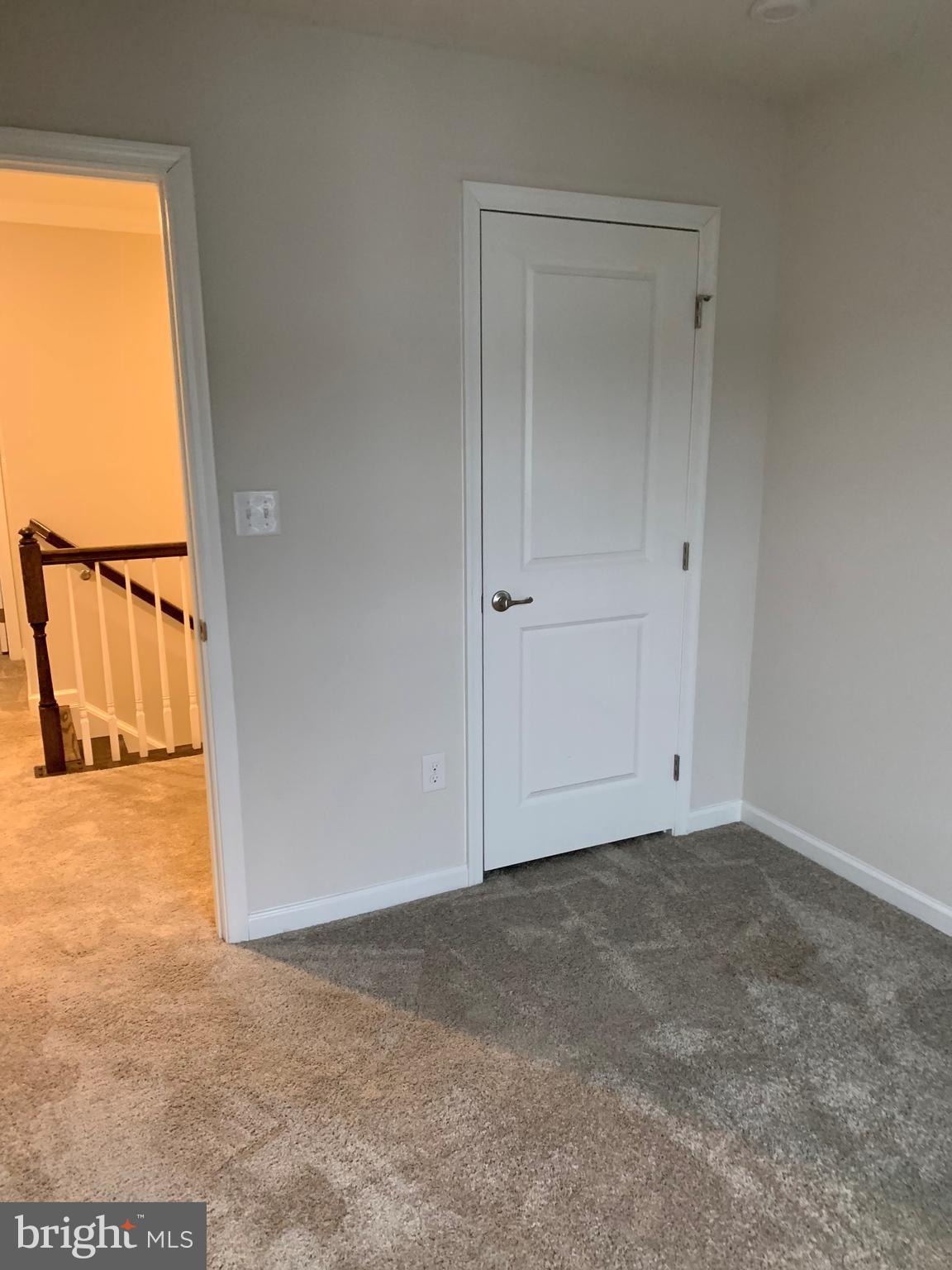 ANDALE GREEN - Residential Lease