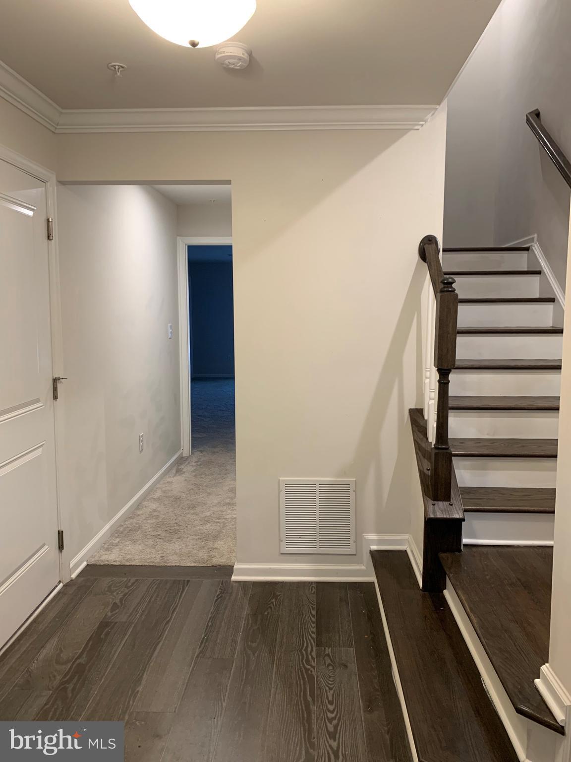 ANDALE GREEN - Residential Lease