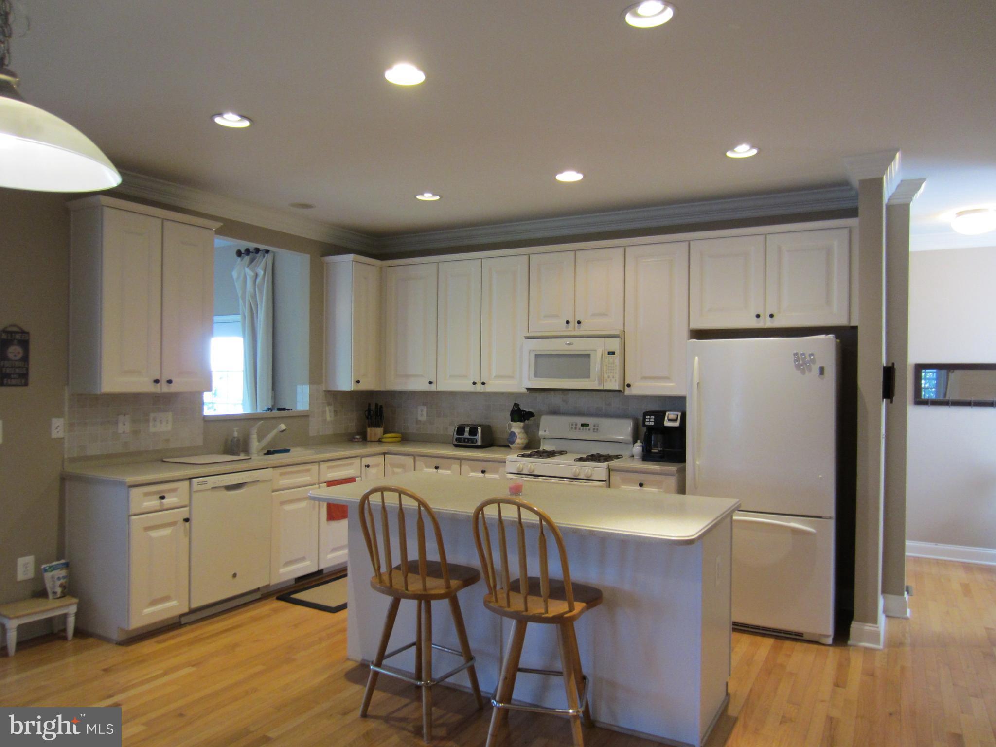 CHURCH HILL HUNT - Residential