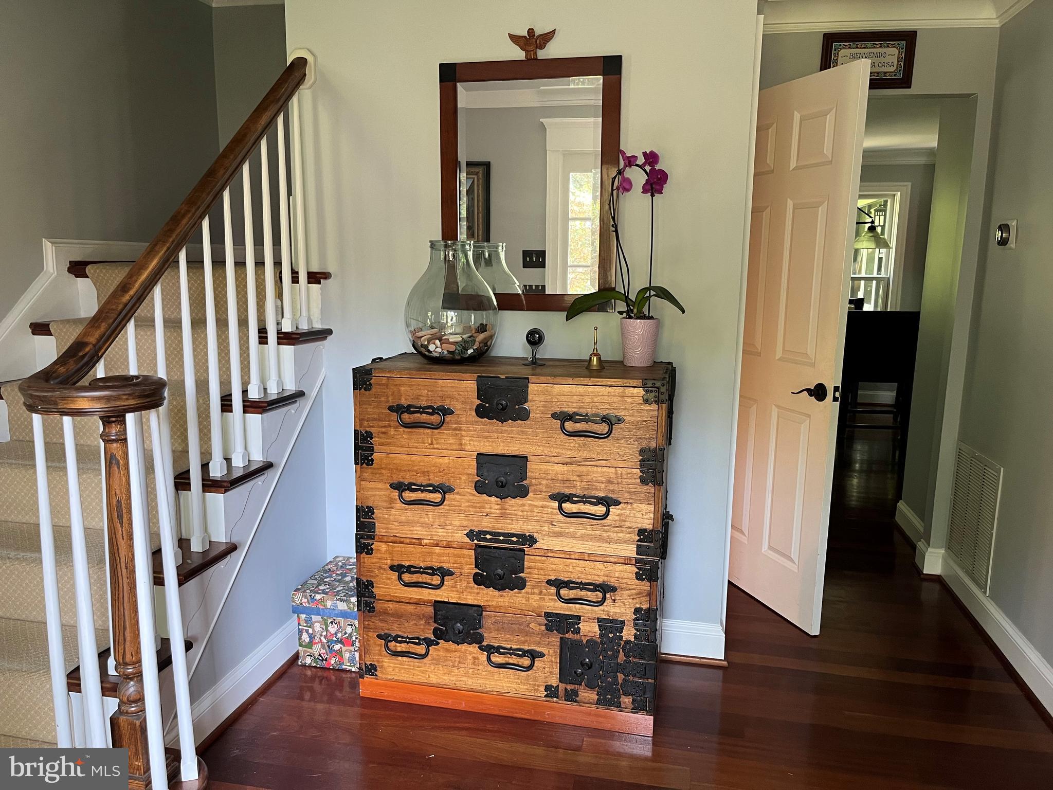 BURKE CENTRE - Residential