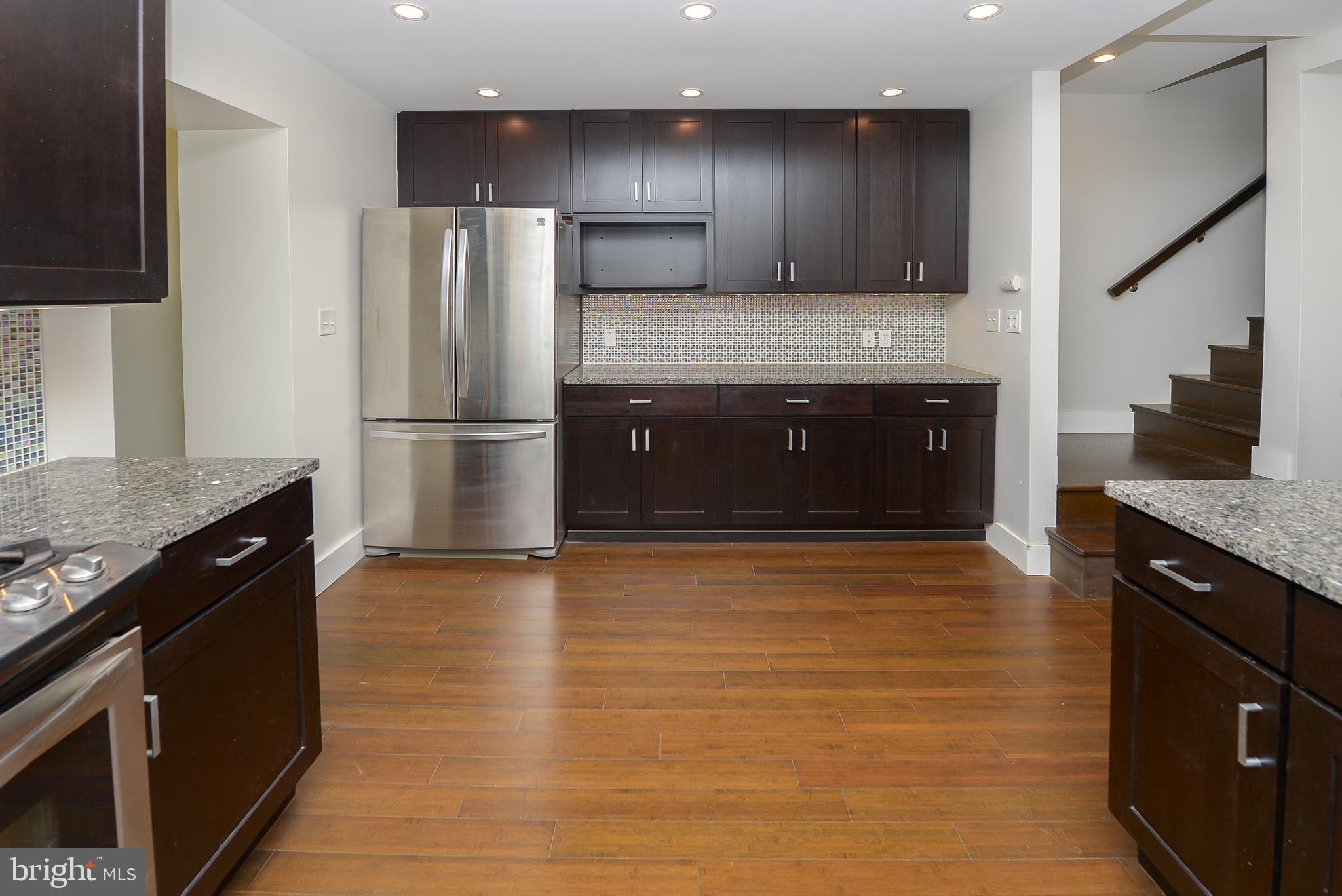 ROXBOROUGH - Residential