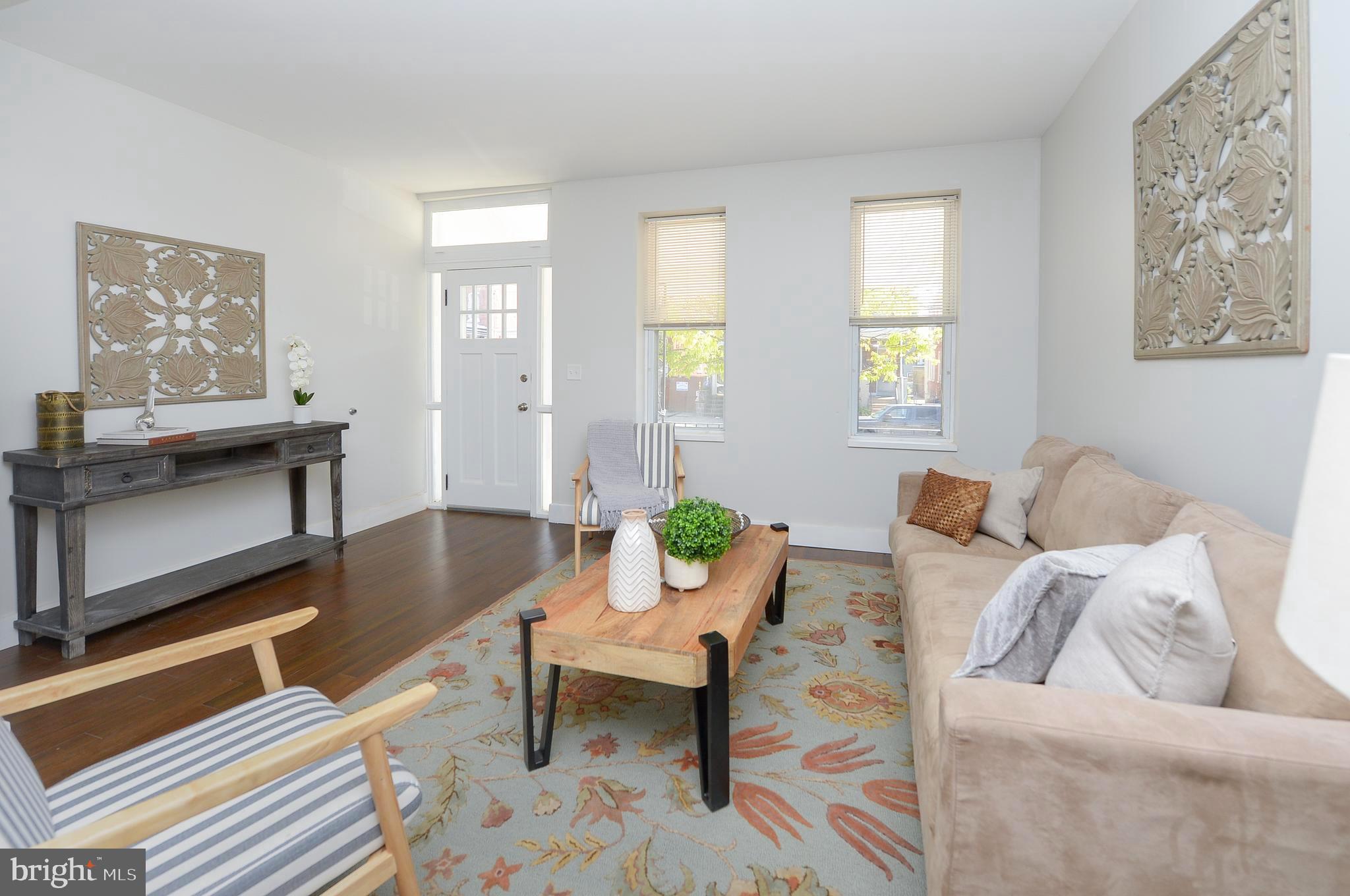 ROXBOROUGH - Residential