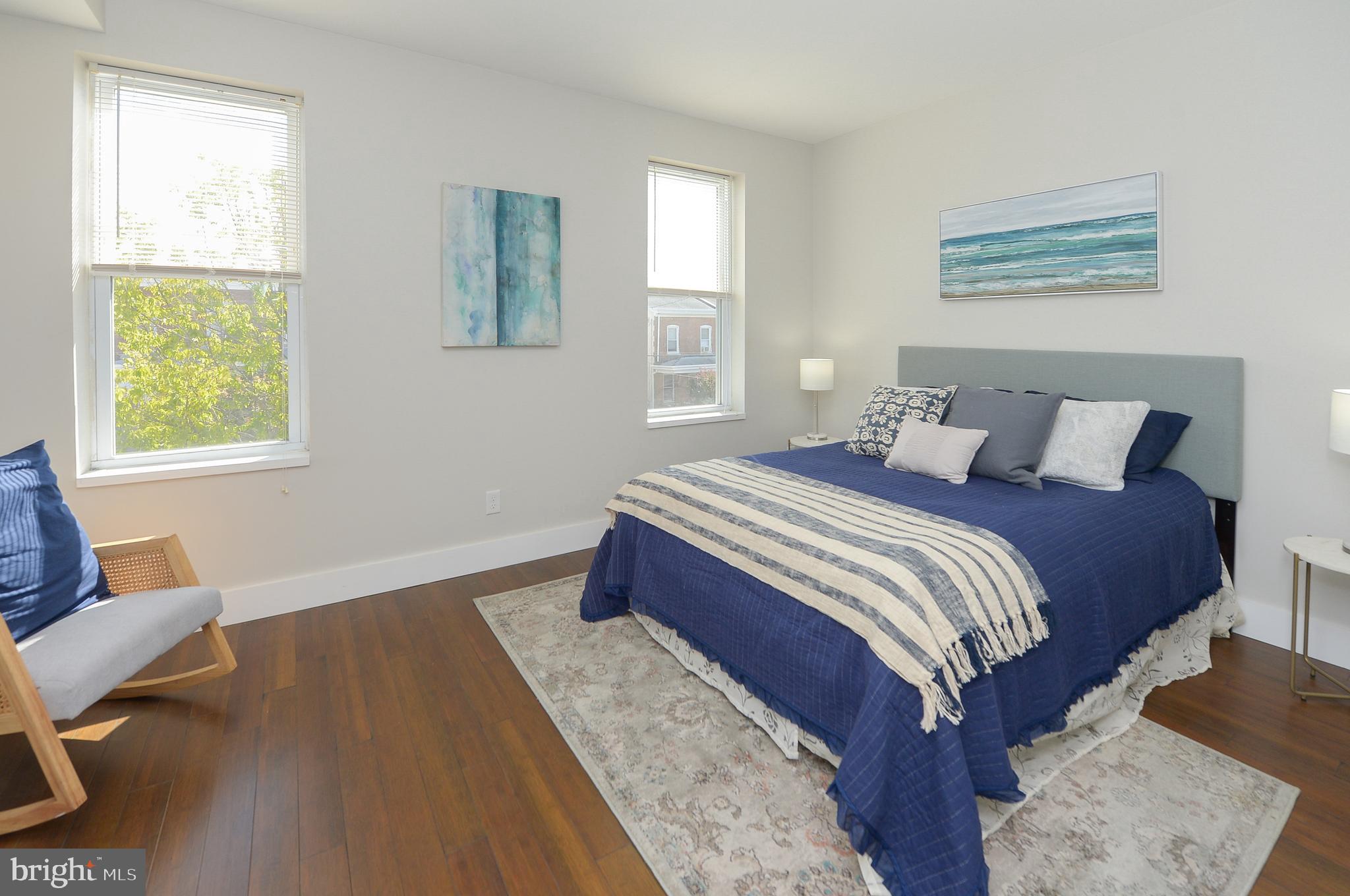 ROXBOROUGH - Residential