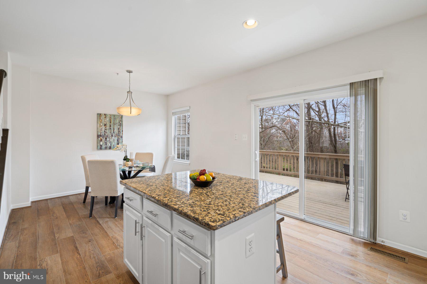 WATERS EDGE - Residential