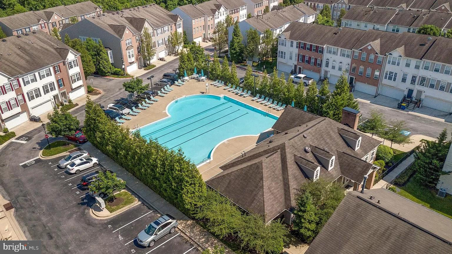 WATERS EDGE - Residential