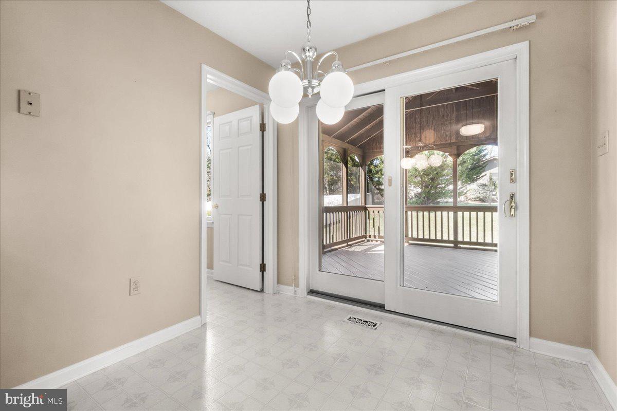 DEERFIELD - Residential