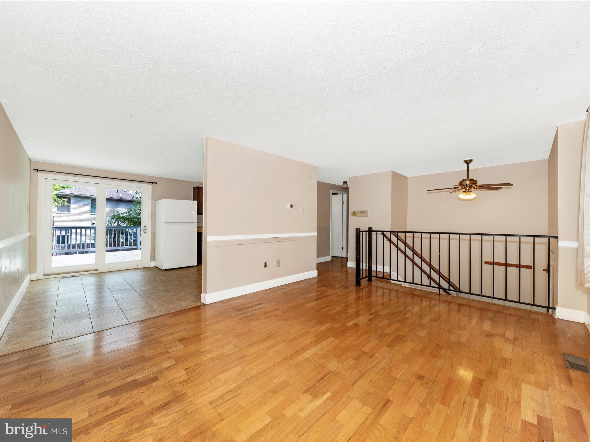 HILLCREST ORCHARDS - Residential