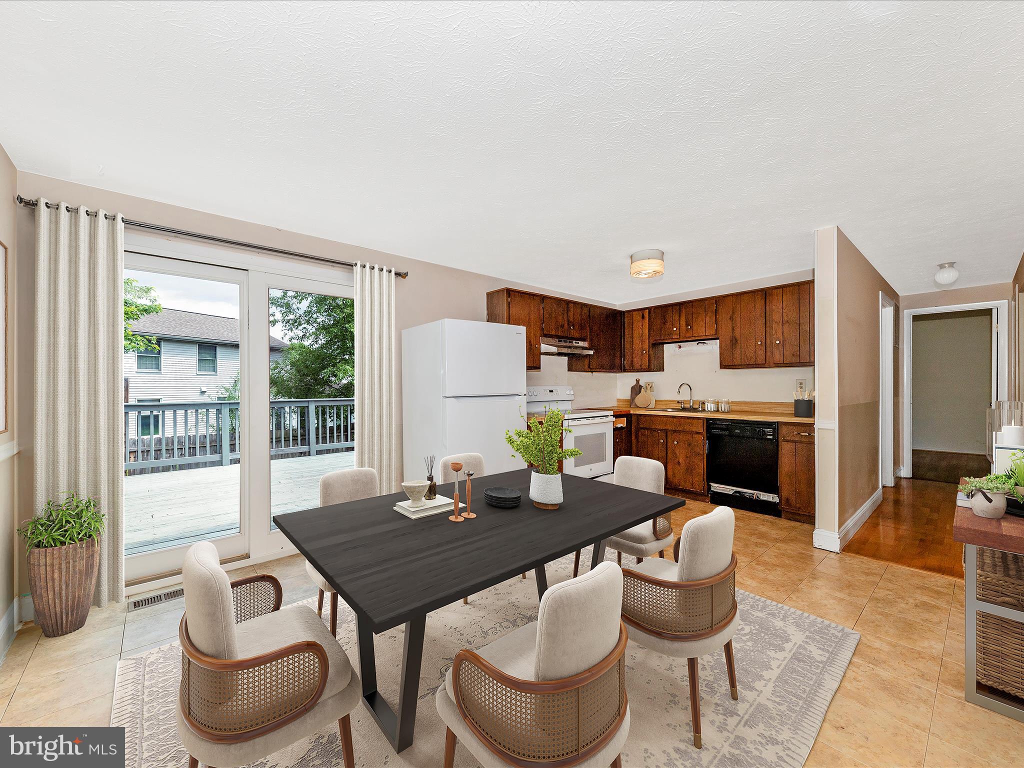 HILLCREST ORCHARDS - Residential