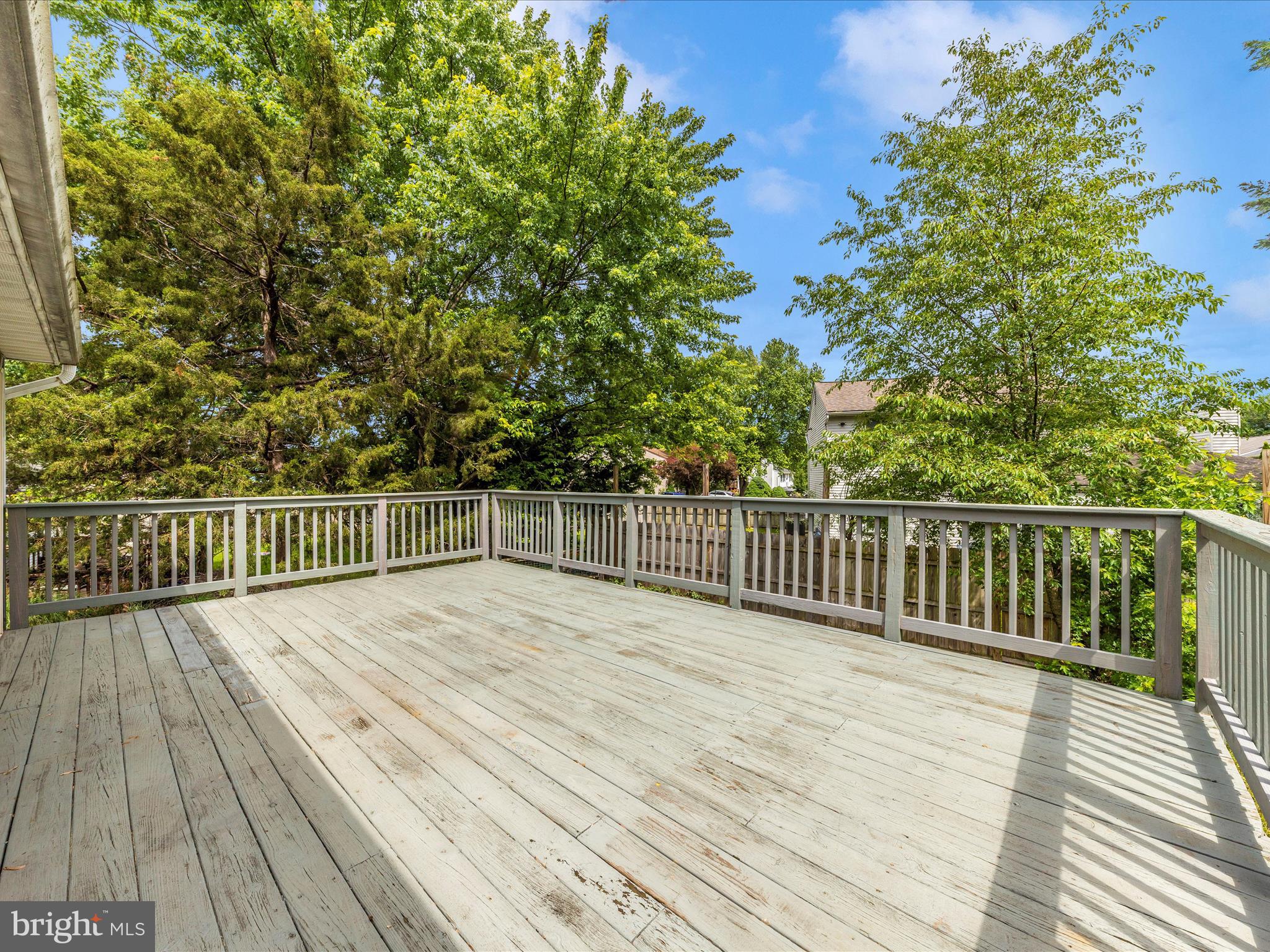 HILLCREST ORCHARDS - Residential