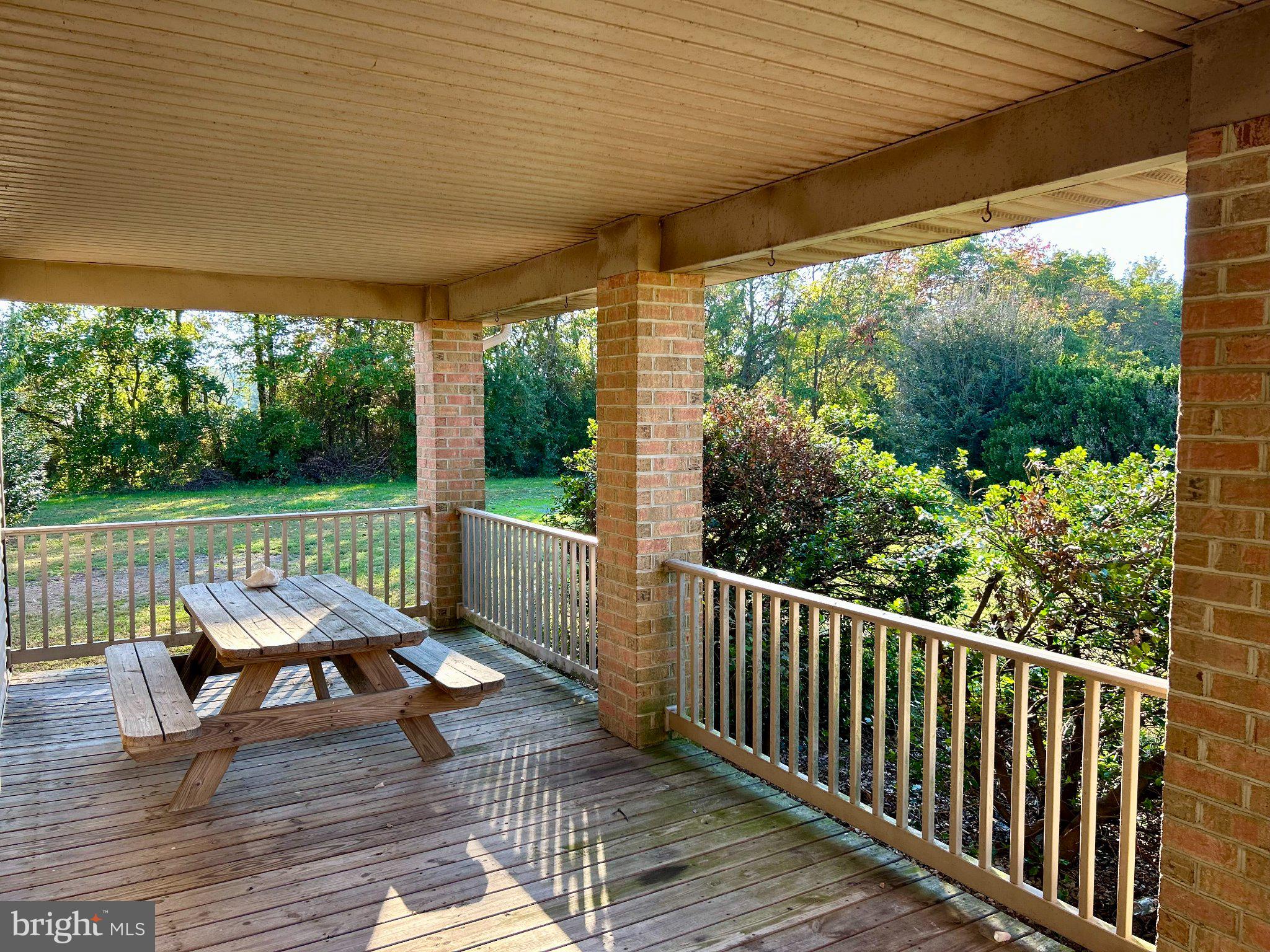 1568 GUNTER ROAD