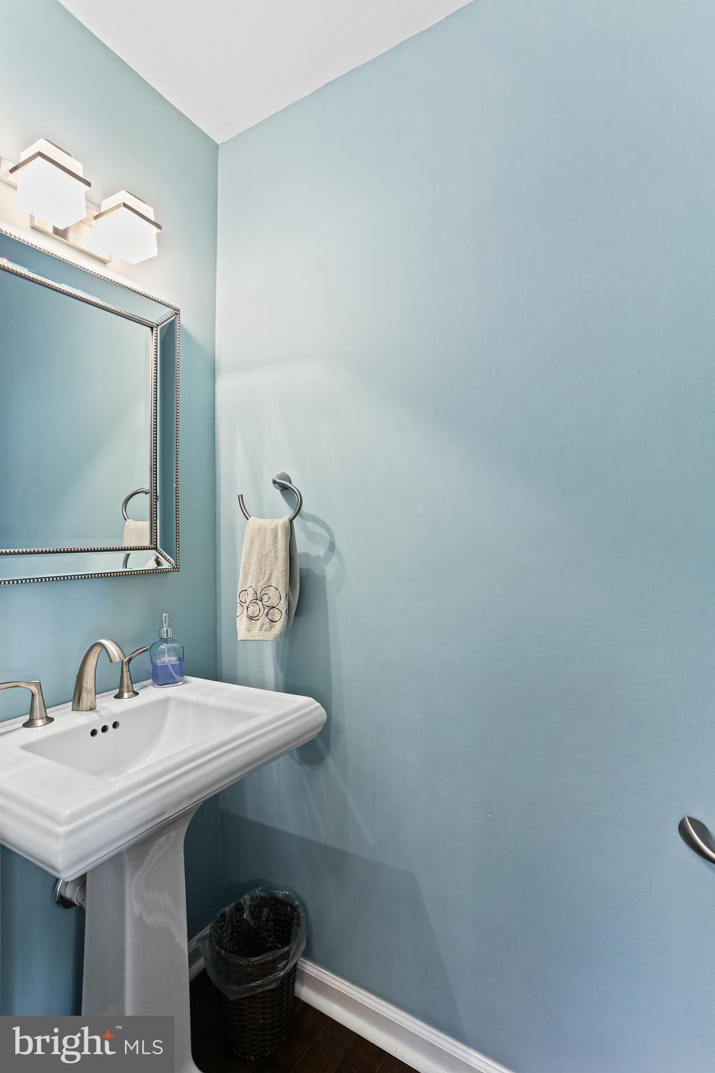 VILLAGE OF LONG REACH - Residential