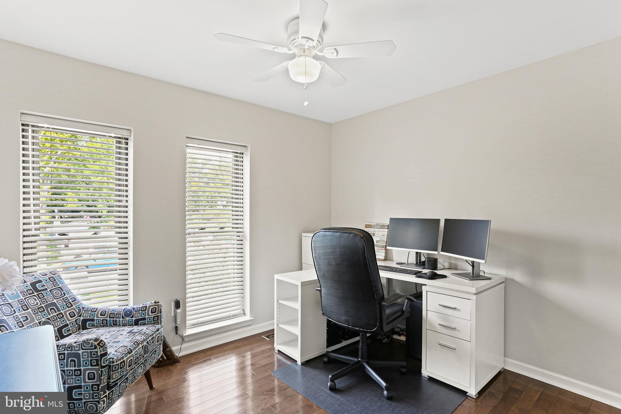 VILLAGE OF LONG REACH - Residential