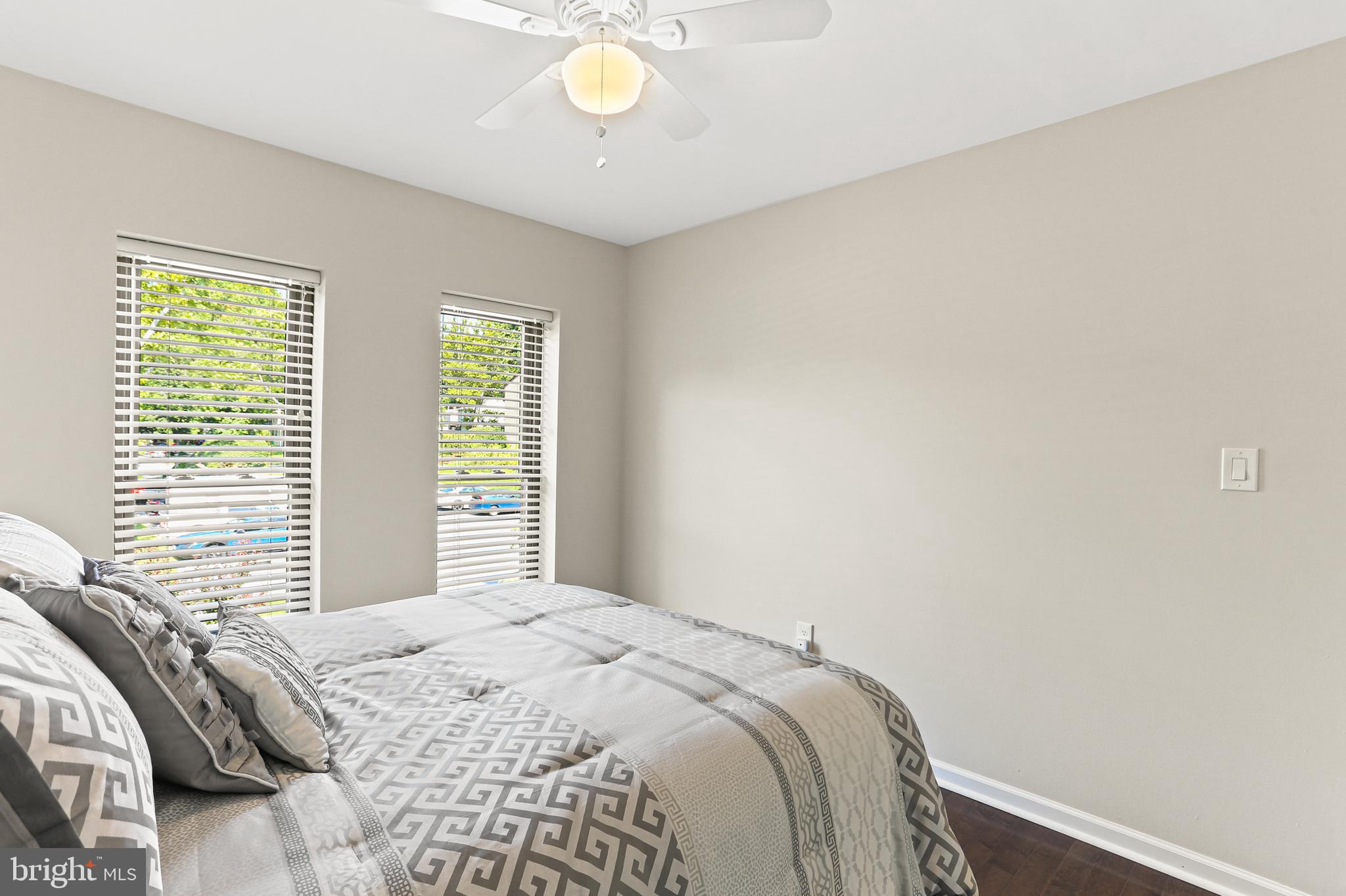 VILLAGE OF LONG REACH - Residential