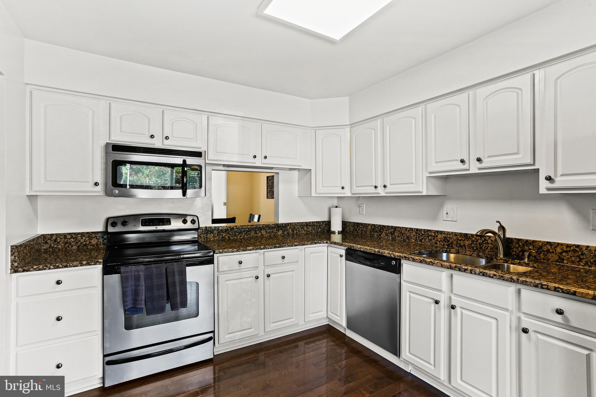 VILLAGE OF LONG REACH - Residential