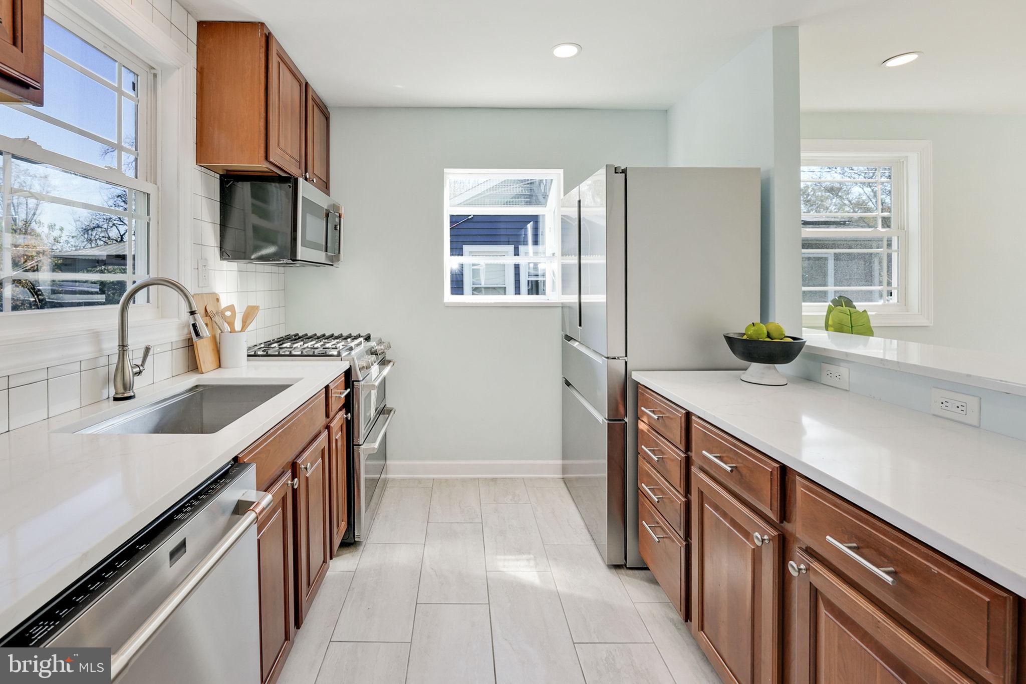 WESTMORE - Residential