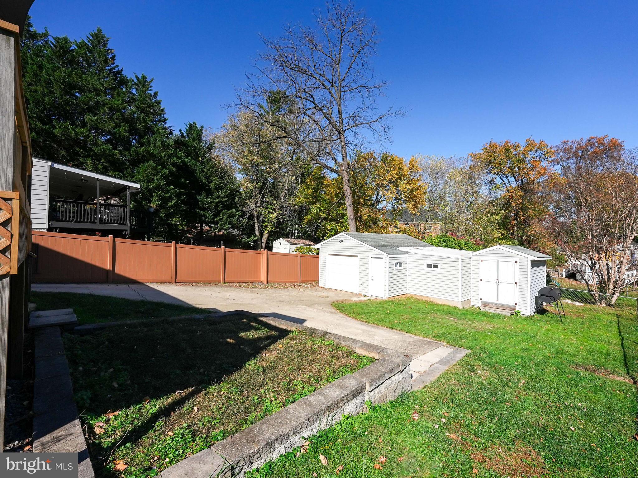 WESTMORE - Residential