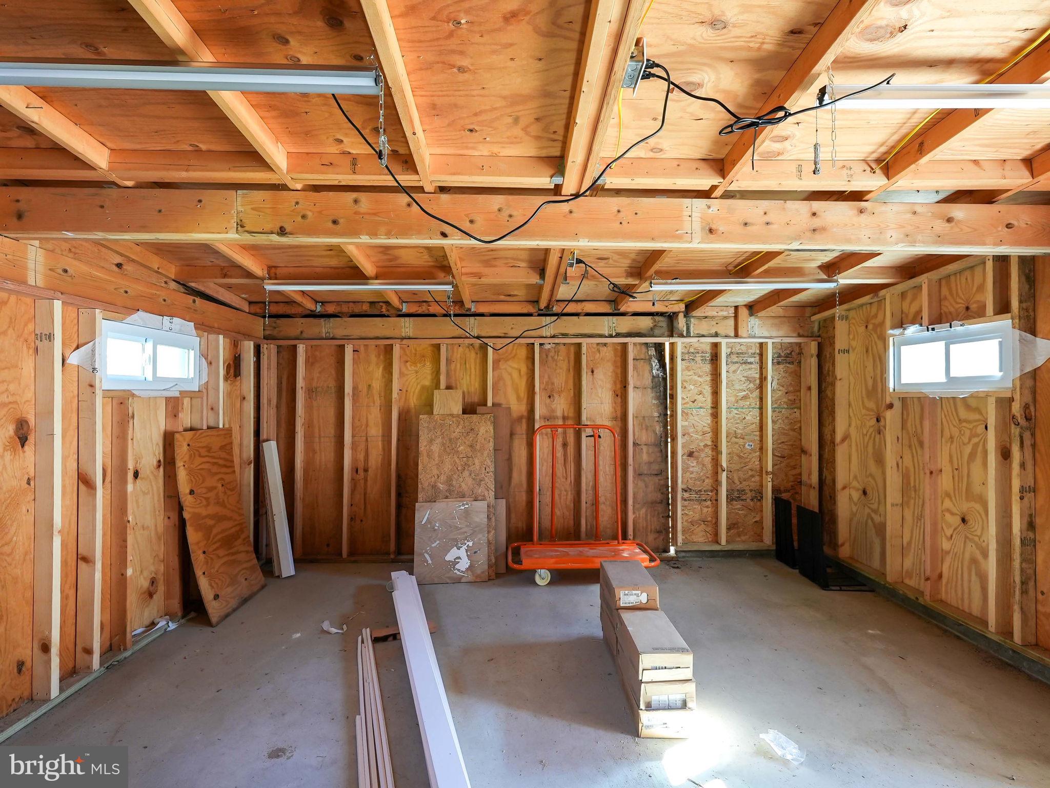 WESTMORE - Residential