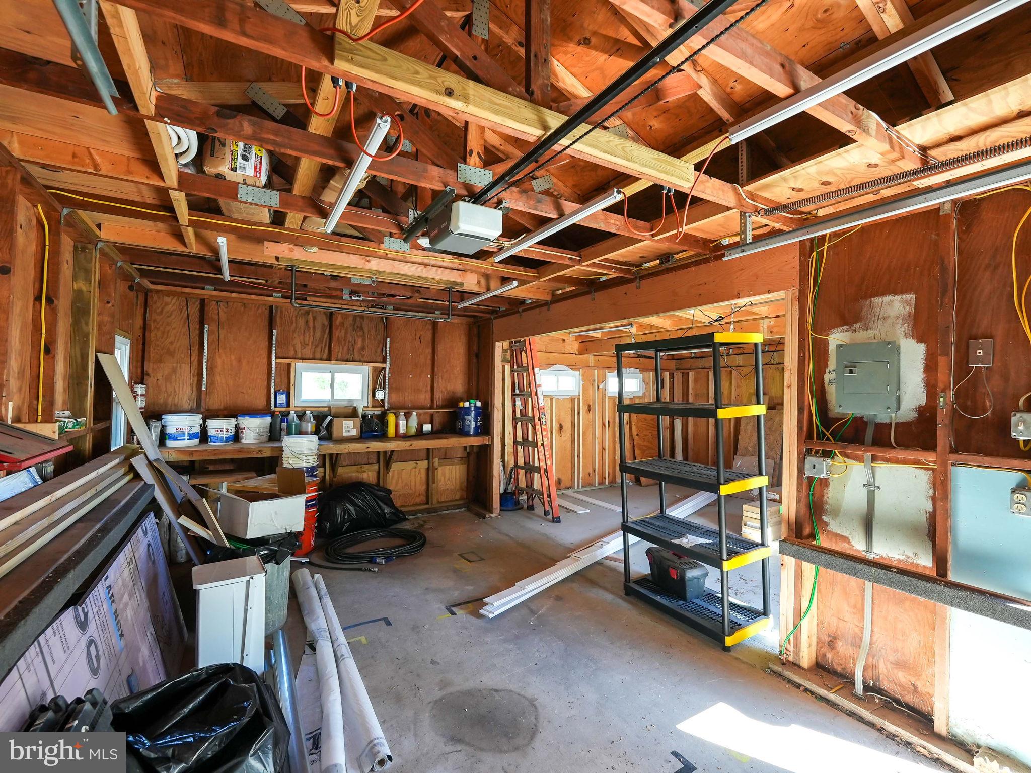 WESTMORE - Residential