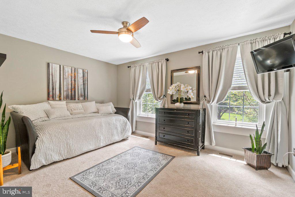 OLD FIELDS - Residential