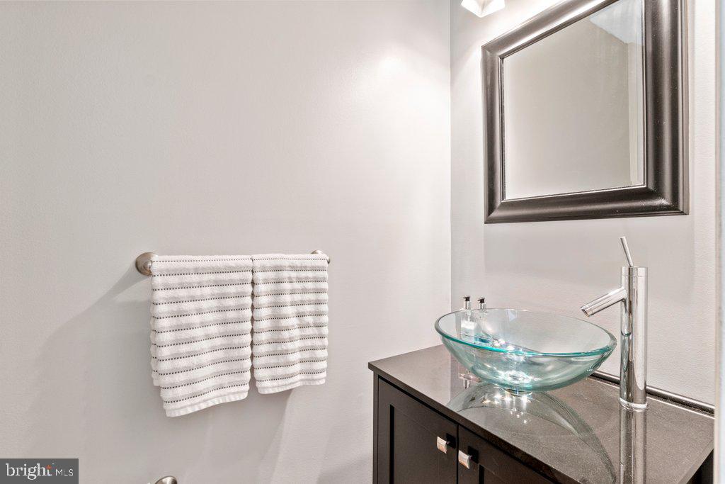 OLD FIELDS - Residential