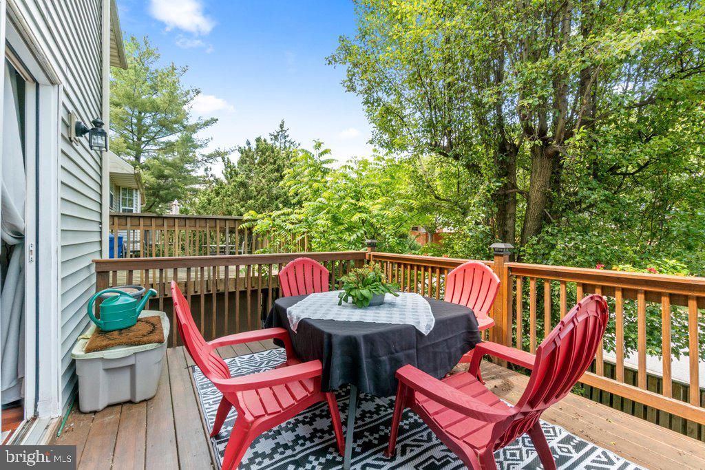 OLD FIELDS - Residential