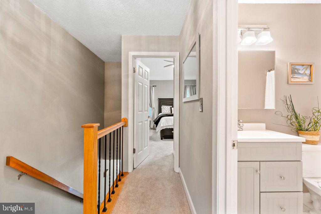 OLD FIELDS - Residential