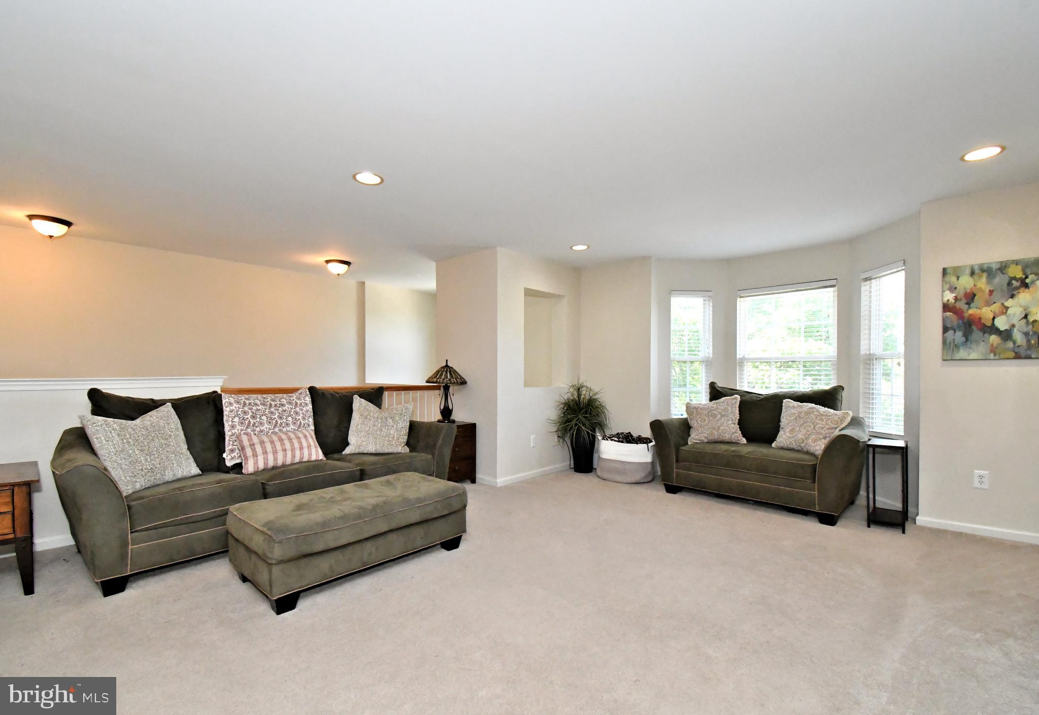 64 HUNT CLUB DRIVE
